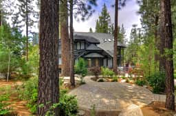 Estate by the Lake! outdoor Pool! 7000 square feet!