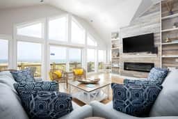 Wildhorse Beachfront 12 bedroom Pool Estate