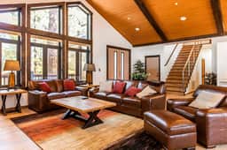 Incredible New Lodge walking distance to Snow Summit!  Spa!