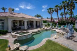 Expansive 5 bedroom Pool Estate! Large lot and pool table! #259174