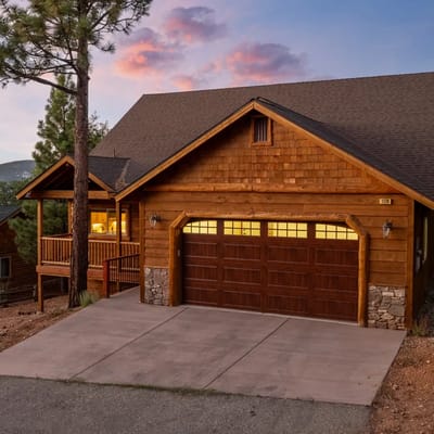 Modern Big Bear Cabin • Epic Views • Game Loft • Privacy • Slopes Nearby