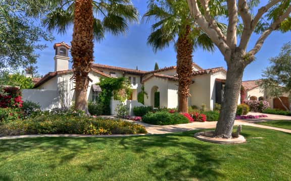 Spectacular lakefront Estate on Norman Course! 5 bedrooms #110511