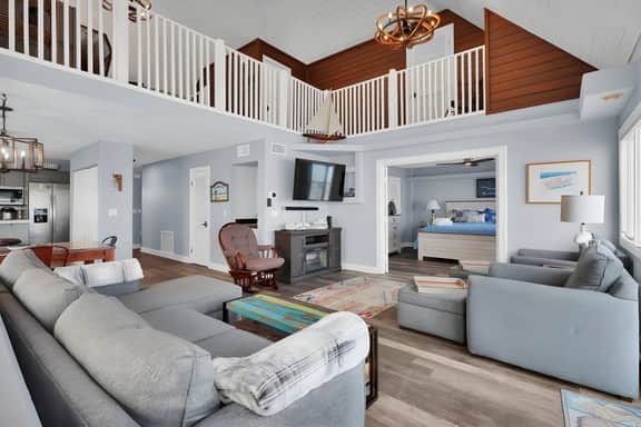 SA101 Beachfront home directly on the sand!