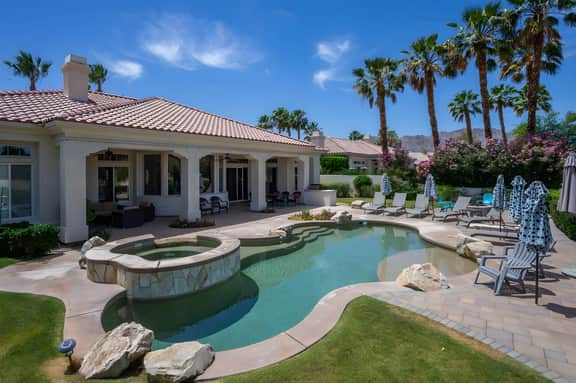 Expansive 5 bedroom Pool Estate! Large lot and pool table! #259174
